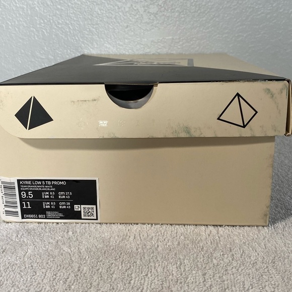 Nike Kyrie Low 5 TB Promo Team Orange/White size 9.5 - Picture 11 of 14